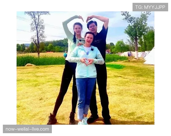 张常宁家的冰箱里塞满了蛋白粉，连饮料都喝零卡的